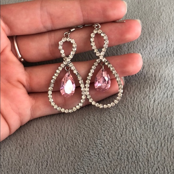 Dangle earrings - Picture 2 of 2